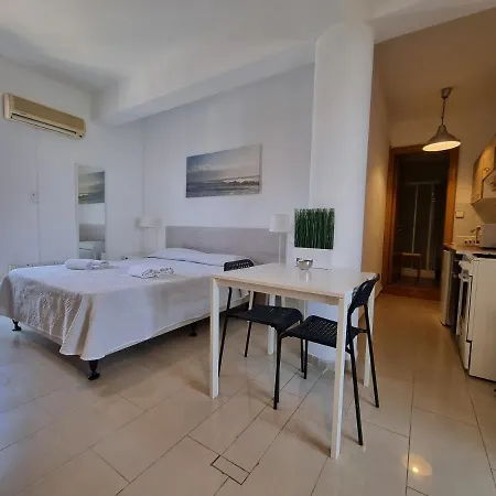 Valentinos Apartments Paphos Extérieur photo