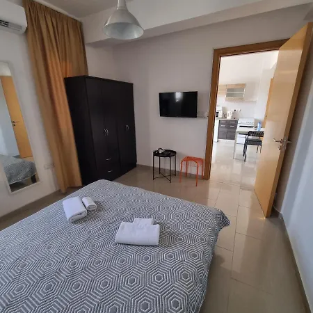 Valentinos Apartments Paphos Chambre photo