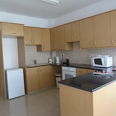 Valentinos Apartments Paphos Chambre photo