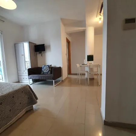 Valentinos Apartments Paphos Extérieur photo