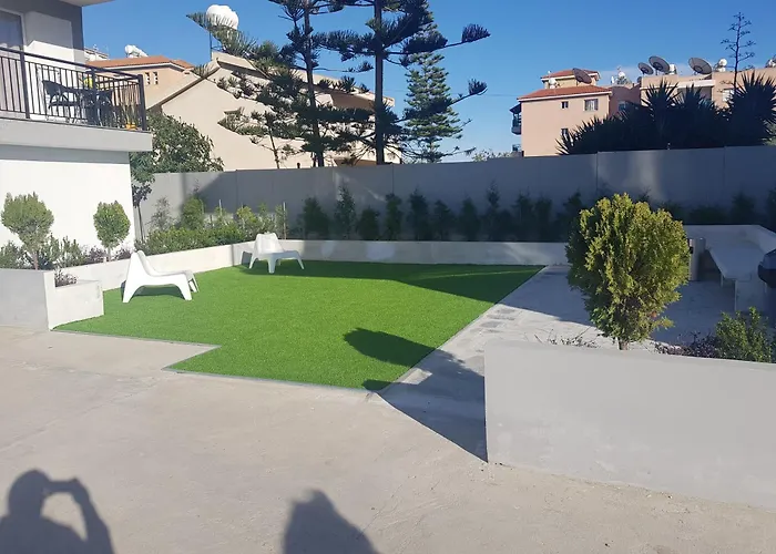 Valentinos Apartments